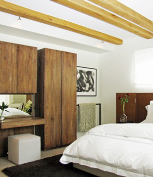 Vacation Home in Aspen, Colorado. Interior Design and Architecture of bedroom